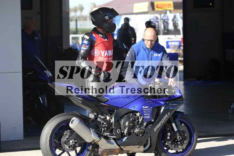 /Archiv-2024/02 29.01.-02.02.2024 Moto Center Thun Jerez/Boxenimpressionen/01.02.2024